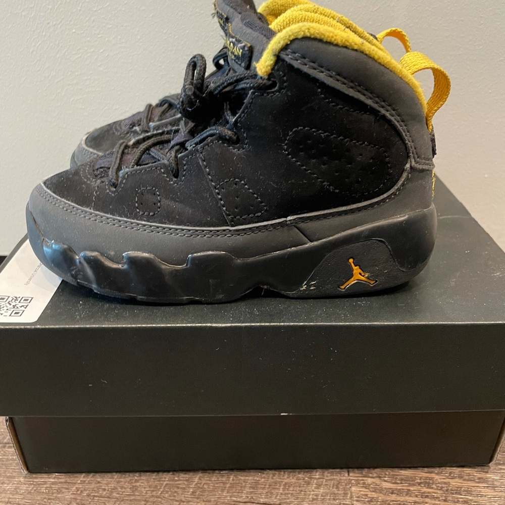 Toddler Jordan 9 Retro - Picture 5 of 8